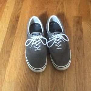 Sperrys boat shoes